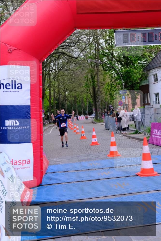19.04.2026 - Hammer Lauf Tim E. http://msf.ph/oto/9532073 19.04.2026 10:32:15 Ziel 399, 505, 585, 916, 996 meine-sportfotos.de