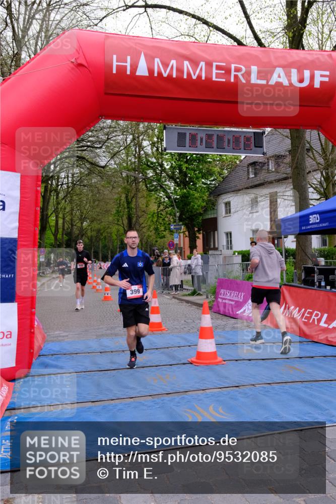 19.04.2026 - Hammer Lauf Tim E. http://msf.ph/oto/9532085 19.04.2026 10:32:17 Ziel 399, 505, 585, 916, 996, 1105 meine-sportfotos.de