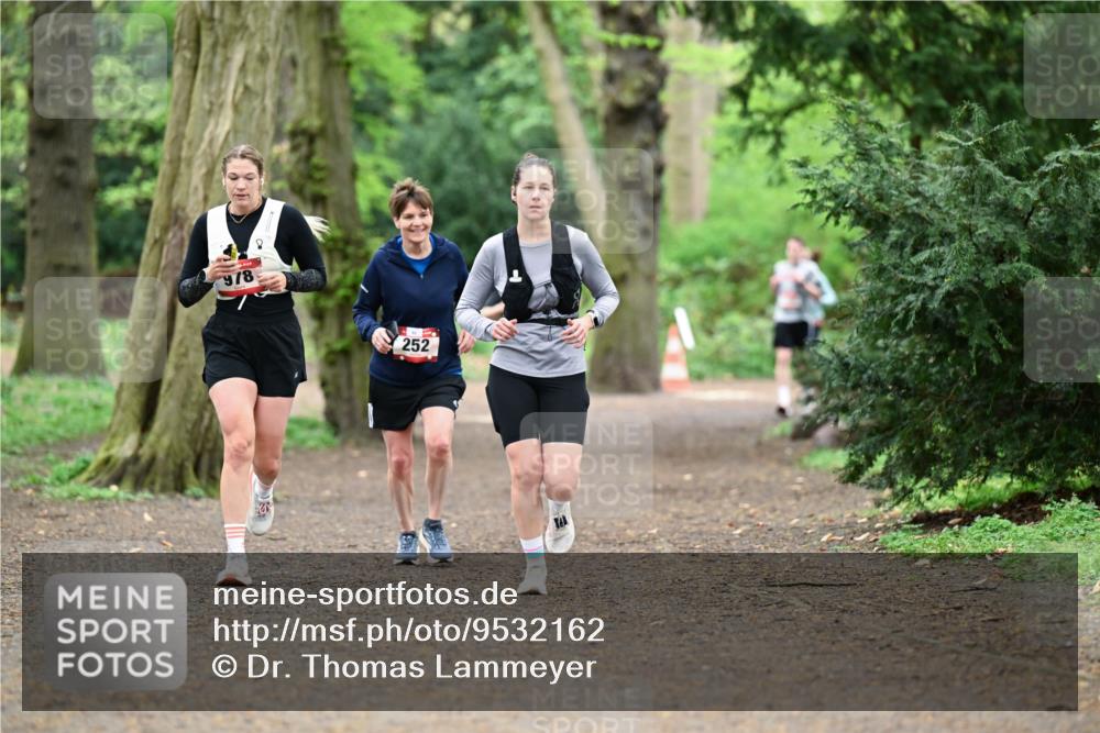 19.04.2026 - Hammer Lauf Dr. Thomas Lammeyer http://msf.ph/oto/9532162 19.04.2026 10:10:39 Laufen 252 meine-sportfotos.de