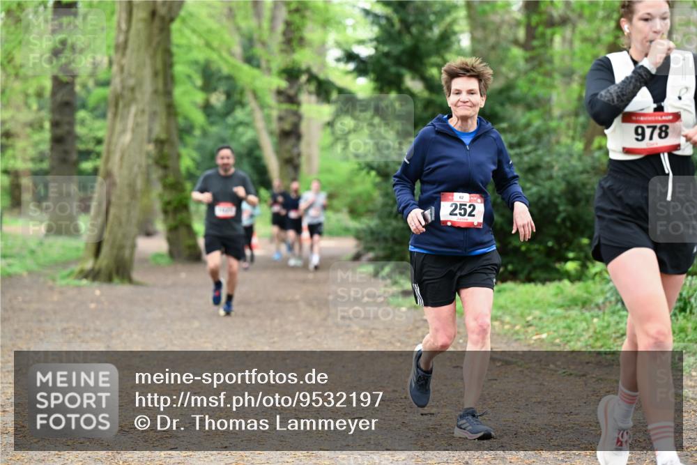 19.04.2026 - Hammer Lauf Dr. Thomas Lammeyer http://msf.ph/oto/9532197 19.04.2026 10:10:44 Laufen 252, 978 meine-sportfotos.de