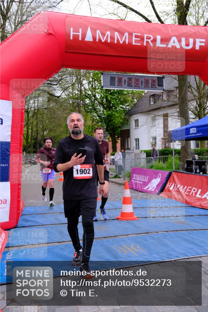 19.04.2026 - Hammer Lauf Tim E. http://msf.ph/oto/9532273 19.04.2026 10:33:17 Ziel 308, 543, 1021, 1794, 1898, 1902 meine-sportfotos.de