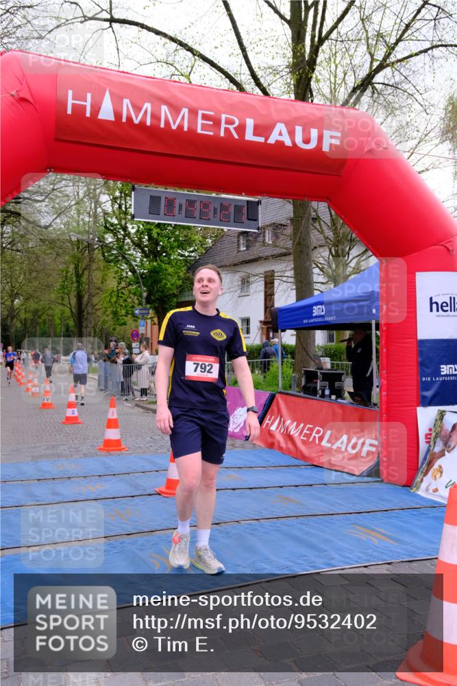 19.04.2026 - Hammer Lauf Tim E. http://msf.ph/oto/9532402 19.04.2026 10:34:29 Ziel 105, 792, 837, 1842 meine-sportfotos.de