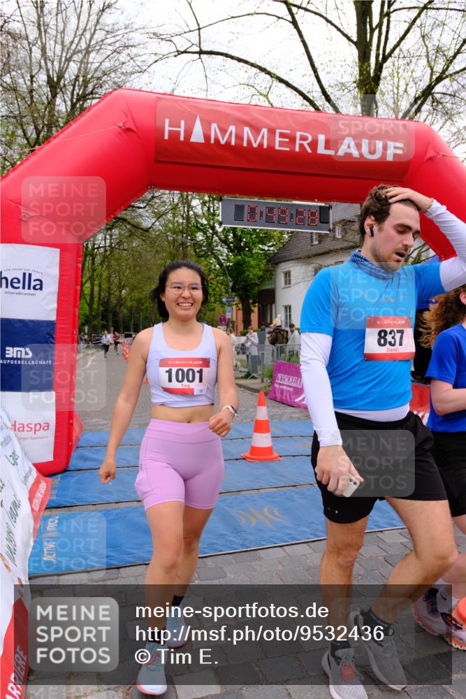 19.04.2026 - Hammer Lauf Tim E. http://msf.ph/oto/9532436 19.04.2026 10:34:36 Ziel 102, 837, 1000, 1001 meine-sportfotos.de