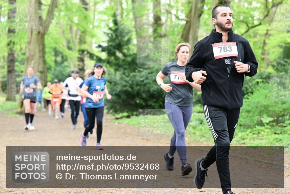 19.04.2026 - Hammer Lauf Dr. Thomas Lammeyer http://msf.ph/oto/9532468 19.04.2026 10:11:18 Laufen 176, 715, 783 meine-sportfotos.de