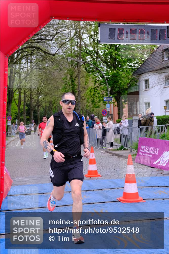 19.04.2026 - Hammer Lauf Tim E. http://msf.ph/oto/9532548 19.04.2026 10:35:18 Ziel 179, 337, 879, 1002, 1004, 1010, 1150 meine-sportfotos.de