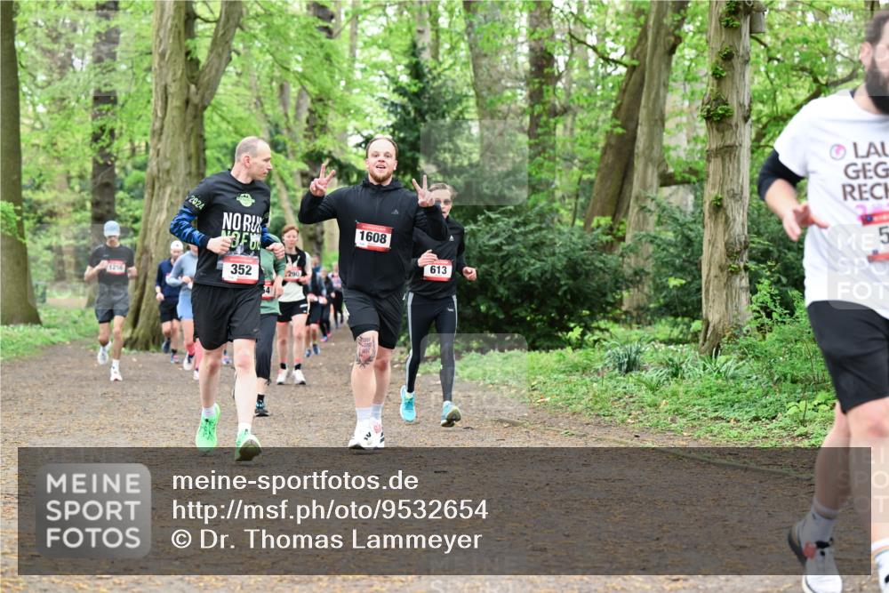 19.04.2026 - Hammer Lauf Dr. Thomas Lammeyer http://msf.ph/oto/9532654 19.04.2026 10:11:49 Laufen 1256, 2024, 352, 290, 1608, 613 meine-sportfotos.de