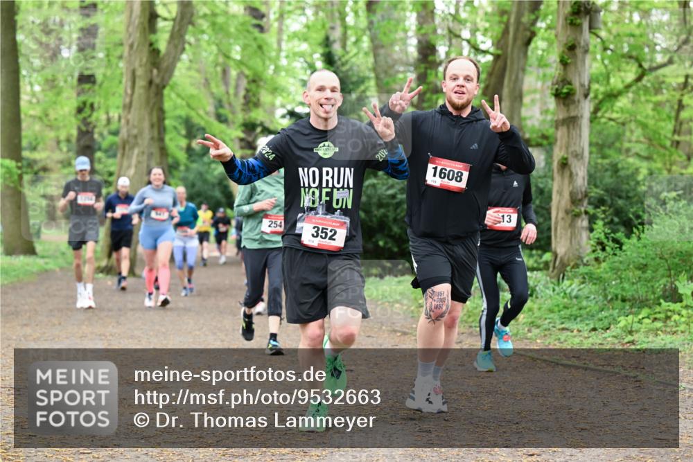 19.04.2026 - Hammer Lauf Dr. Thomas Lammeyer http://msf.ph/oto/9532663 19.04.2026 10:11:50 Laufen 2024, 254, 352, 202, 1608, 115, 1957, 600, 1953 meine-sportfotos.de
