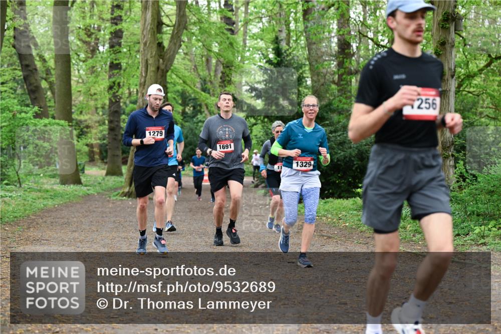 19.04.2026 - Hammer Lauf Dr. Thomas Lammeyer http://msf.ph/oto/9532689 19.04.2026 10:11:56 Laufen 1279, 1691, 1329, 256 meine-sportfotos.de