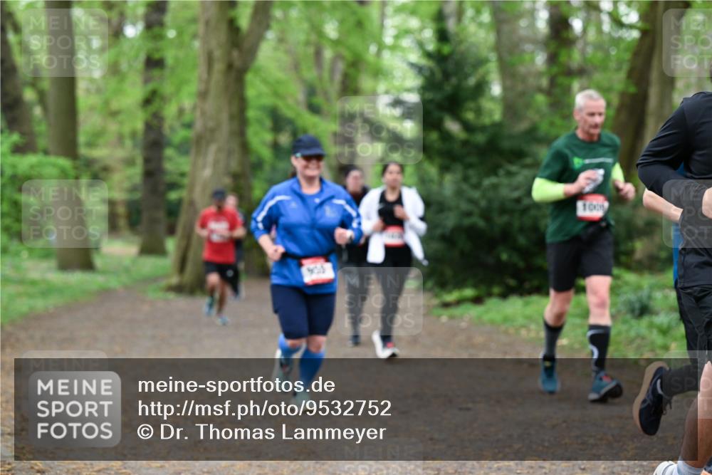 19.04.2026 - Hammer Lauf Dr. Thomas Lammeyer http://msf.ph/oto/9532752 19.04.2026 10:12:05 Laufen 900, 100 meine-sportfotos.de