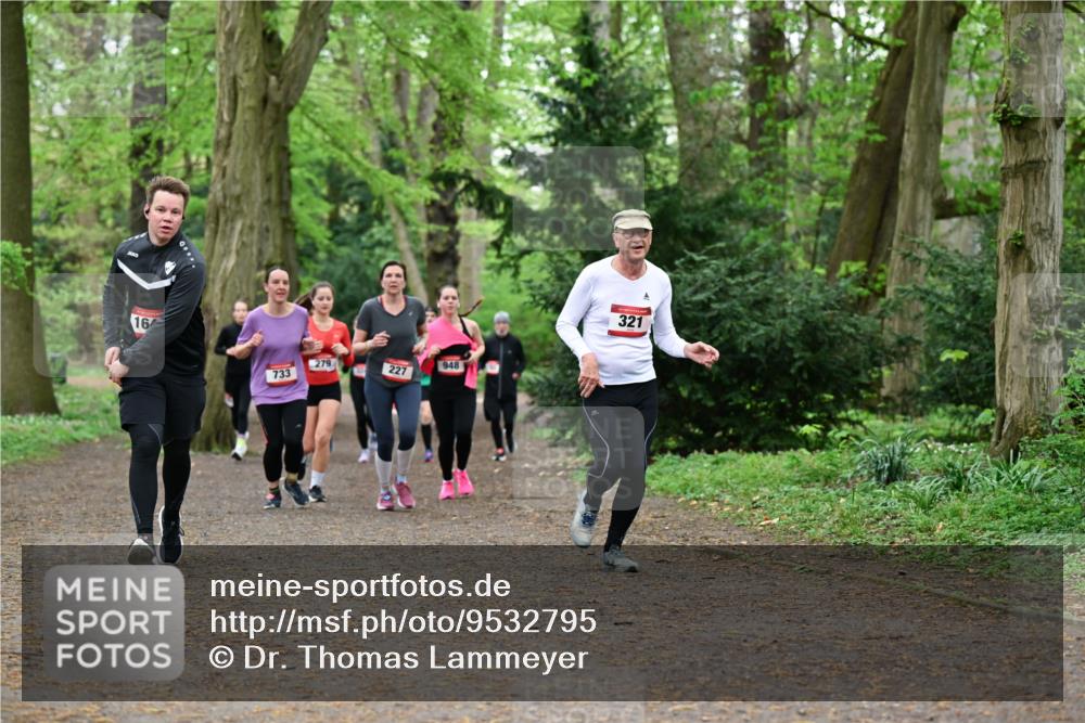 19.04.2026 - Hammer Lauf Dr. Thomas Lammeyer http://msf.ph/oto/9532795 19.04.2026 10:12:13 Laufen 279, 948, 733, 227, 321 meine-sportfotos.de