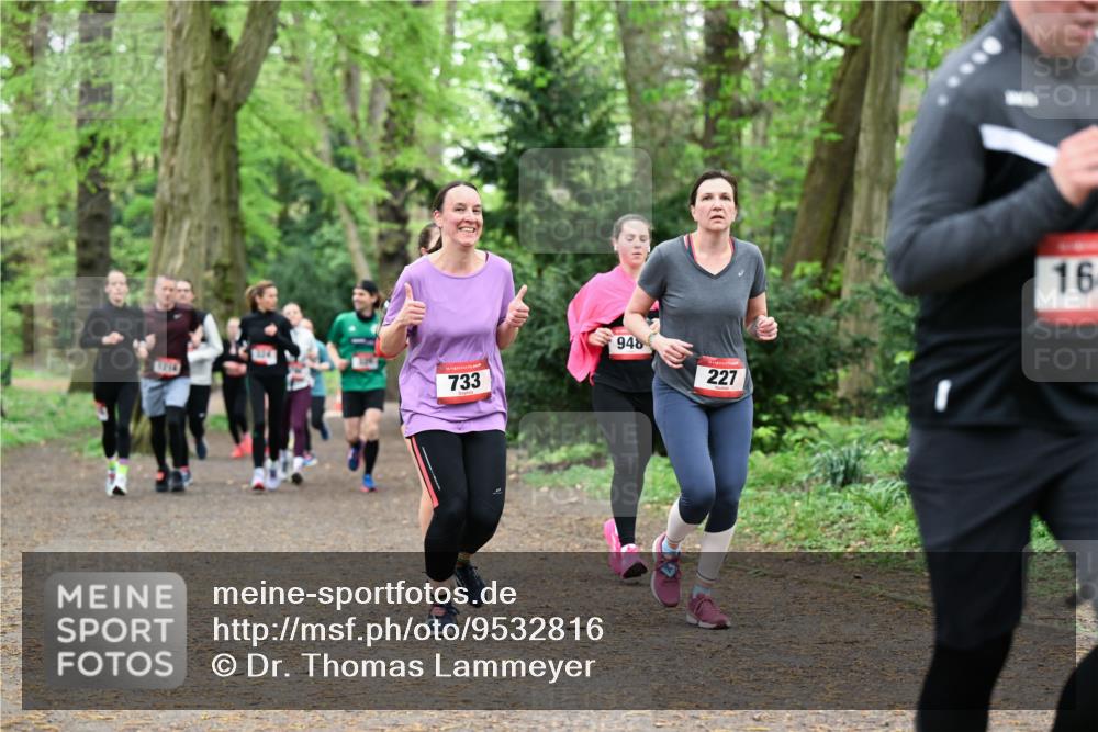 19.04.2026 - Hammer Lauf Dr. Thomas Lammeyer http://msf.ph/oto/9532816 19.04.2026 10:12:16 Laufen 733, 948, 227 meine-sportfotos.de