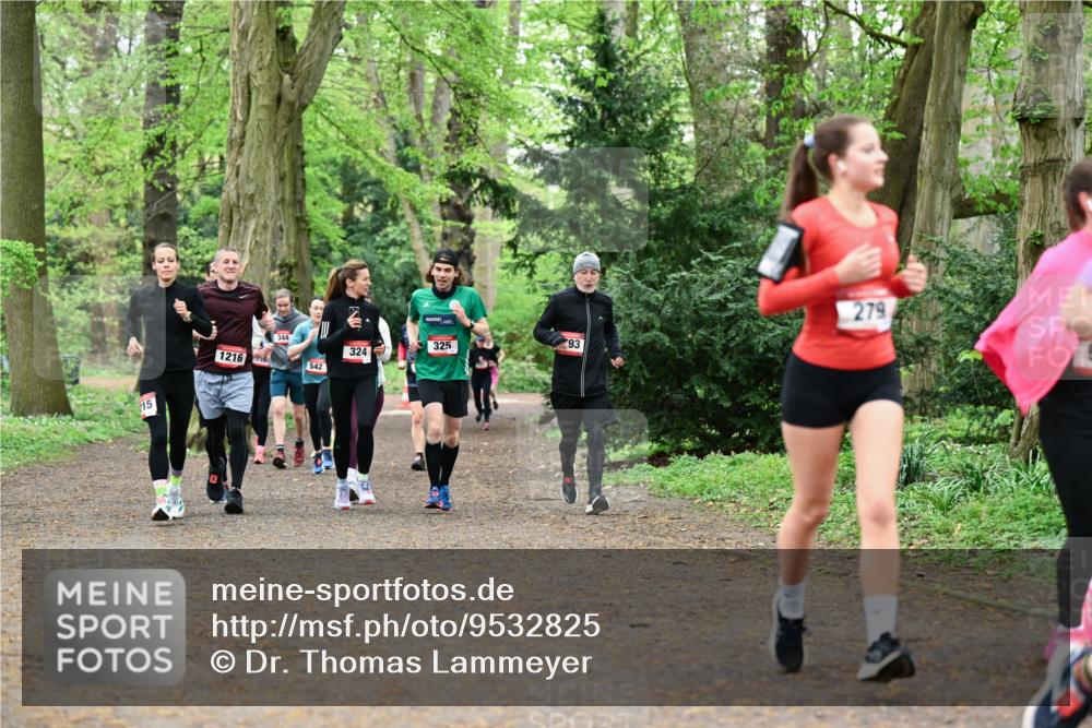 19.04.2026 - Hammer Lauf Dr. Thomas Lammeyer http://msf.ph/oto/9532825 19.04.2026 10:12:18 Laufen 1216, 755, 344, 542, 324, 325, 279 meine-sportfotos.de