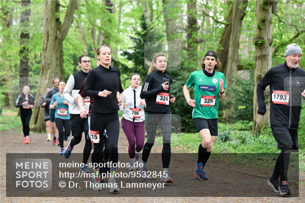 19.04.2026 - Hammer Lauf Dr. Thomas Lammeyer http://msf.ph/oto/9532845 19.04.2026 10:12:21 Laufen 542, 786, 1793, 324, 325 meine-sportfotos.de