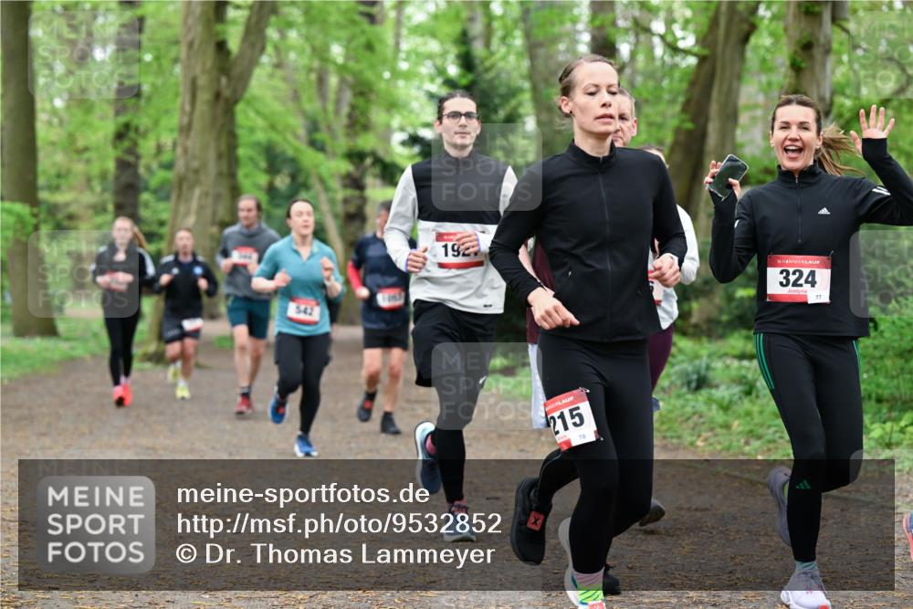 19.04.2026 - Hammer Lauf Dr. Thomas Lammeyer http://msf.ph/oto/9532852 19.04.2026 10:12:22 Laufen 542, 192, 215, 324 meine-sportfotos.de
