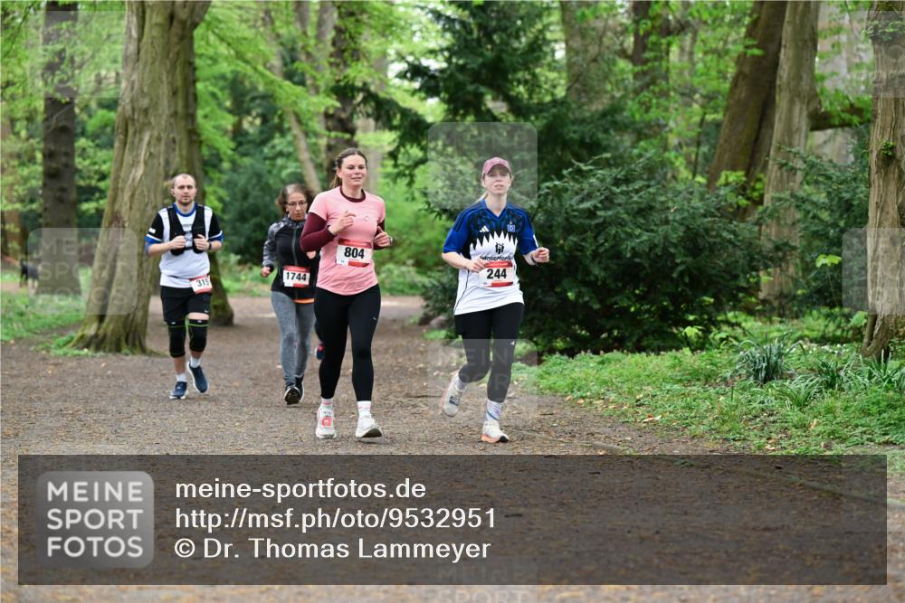 19.04.2026 - Hammer Lauf Dr. Thomas Lammeyer http://msf.ph/oto/9532951 19.04.2026 10:12:40 Laufen 315, 1744, 804, 244 meine-sportfotos.de
