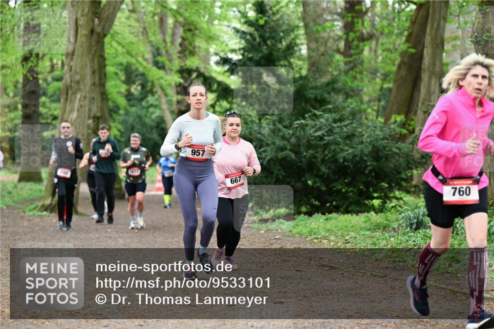 19.04.2026 - Hammer Lauf Dr. Thomas Lammeyer http://msf.ph/oto/9533101 19.04.2026 10:13:04 Laufen 957, 667, 760, 760 meine-sportfotos.de