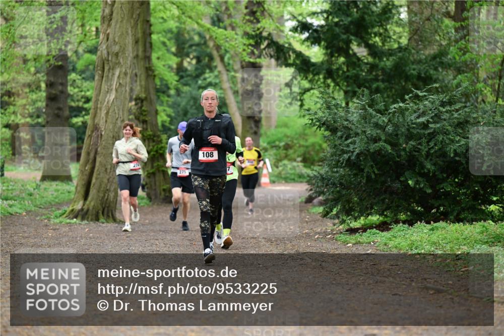 19.04.2026 - Hammer Lauf Dr. Thomas Lammeyer http://msf.ph/oto/9533225 19.04.2026 10:13:26 Laufen 274, 275, 108 meine-sportfotos.de