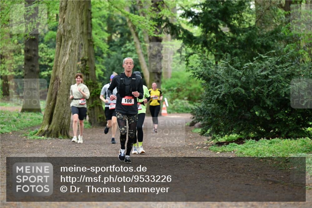 19.04.2026 - Hammer Lauf Dr. Thomas Lammeyer http://msf.ph/oto/9533226 19.04.2026 10:13:26 Laufen 274, 275, 108 meine-sportfotos.de