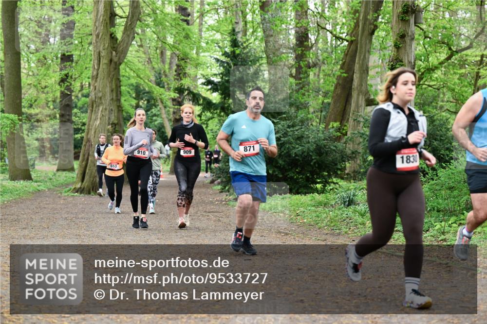 19.04.2026 - Hammer Lauf Dr. Thomas Lammeyer http://msf.ph/oto/9533727 19.04.2026 10:15:01 Laufen 653, 910, 909, 871, 1830 meine-sportfotos.de