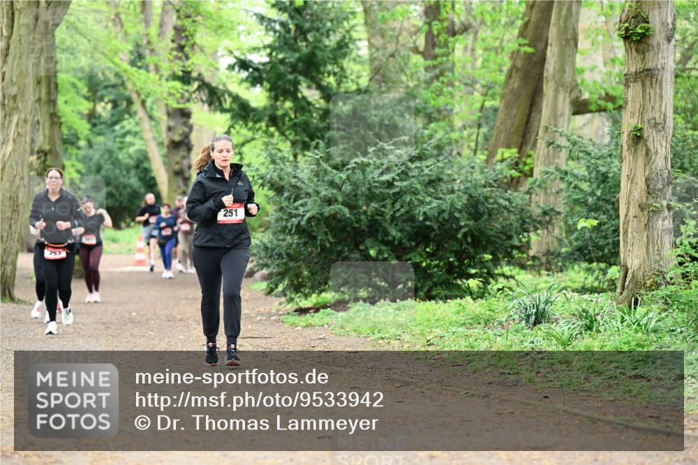 19.04.2026 - Hammer Lauf Dr. Thomas Lammeyer http://msf.ph/oto/9533942 19.04.2026 10:15:40 Laufen 253, 251 meine-sportfotos.de