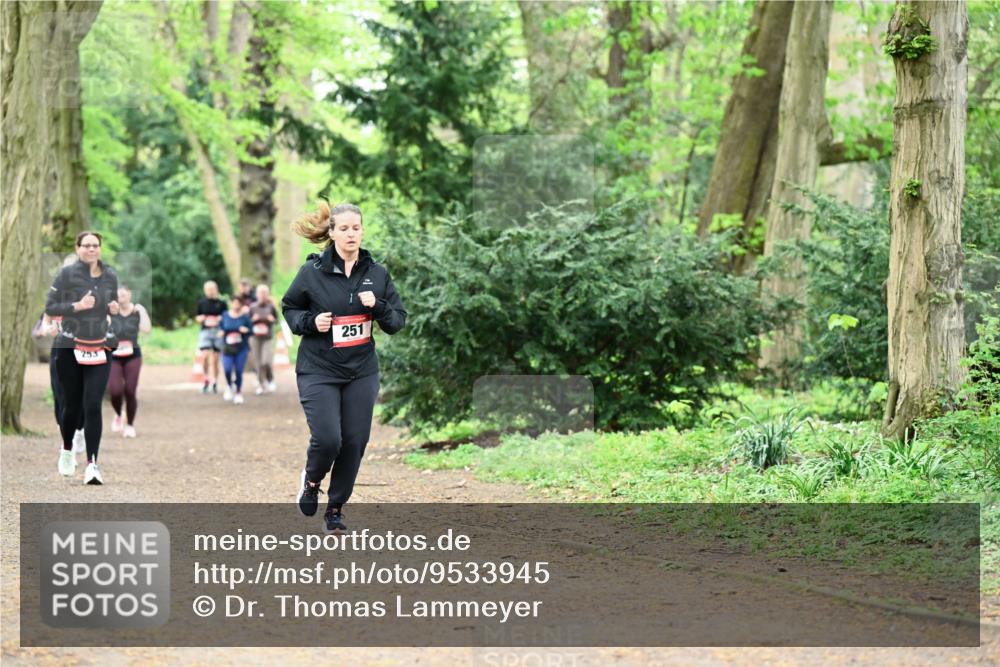 19.04.2026 - Hammer Lauf Dr. Thomas Lammeyer http://msf.ph/oto/9533945 19.04.2026 10:15:41 Laufen 253, 251 meine-sportfotos.de