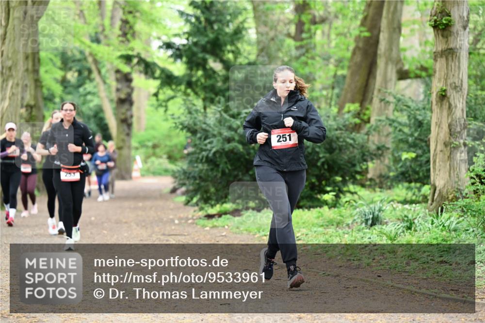 19.04.2026 - Hammer Lauf Dr. Thomas Lammeyer http://msf.ph/oto/9533961 19.04.2026 10:15:42 Laufen 253, 251 meine-sportfotos.de