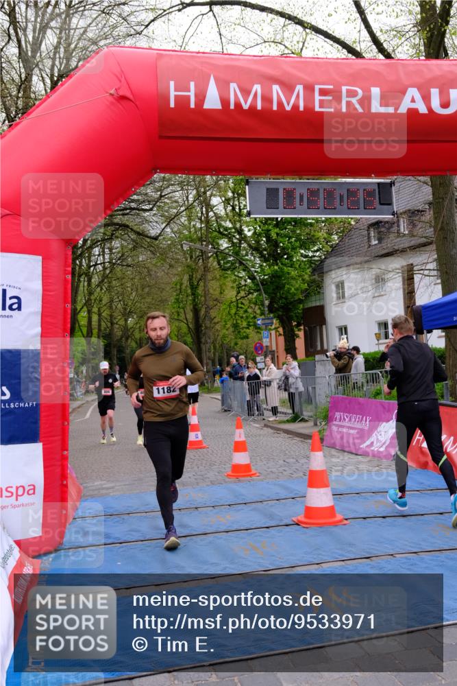 19.04.2026 - Hammer Lauf Tim E. http://msf.ph/oto/9533971 19.04.2026 10:35:32 Ziel 405, 422, 551, 600, 613, 806, 1182 meine-sportfotos.de