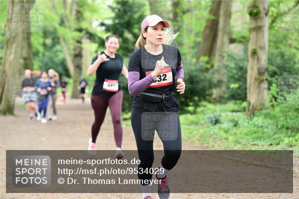 19.04.2026 - Hammer Lauf Dr. Thomas Lammeyer http://msf.ph/oto/9534029 19.04.2026 10:15:50 Laufen 491 meine-sportfotos.de