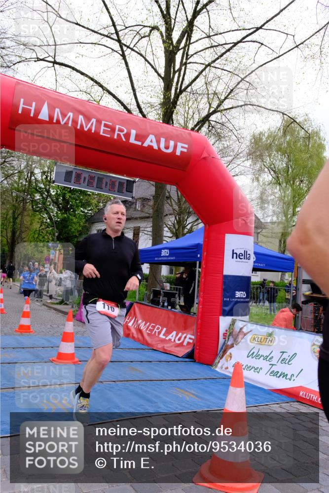 19.04.2026 - Hammer Lauf Tim E. http://msf.ph/oto/9534036 19.04.2026 10:36:09 Ziel 110, 254, 498, 610, 765, 955, 1142, 1249, 1700 meine-sportfotos.de