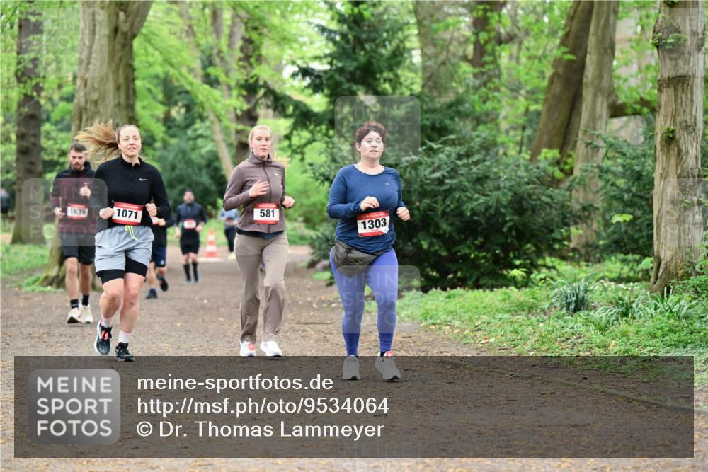 19.04.2026 - Hammer Lauf Dr. Thomas Lammeyer http://msf.ph/oto/9534064 19.04.2026 10:15:56 Laufen 581, 1639, 1071, 1303 meine-sportfotos.de
