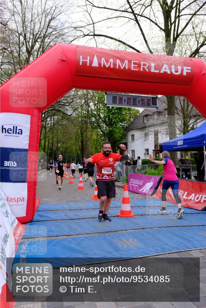 19.04.2026 - Hammer Lauf Tim E. http://msf.ph/oto/9534085 19.04.2026 10:36:32 Ziel 176, 352, 366, 579, 733, 1075, 1608, 1742, 1762, 1860 meine-sportfotos.de