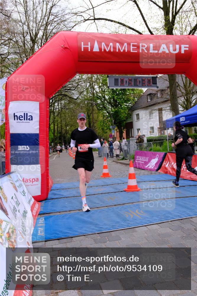 19.04.2026 - Hammer Lauf Tim E. http://msf.ph/oto/9534109 19.04.2026 10:36:38 Ziel 176, 431, 563, 1075, 1744, 1860 meine-sportfotos.de