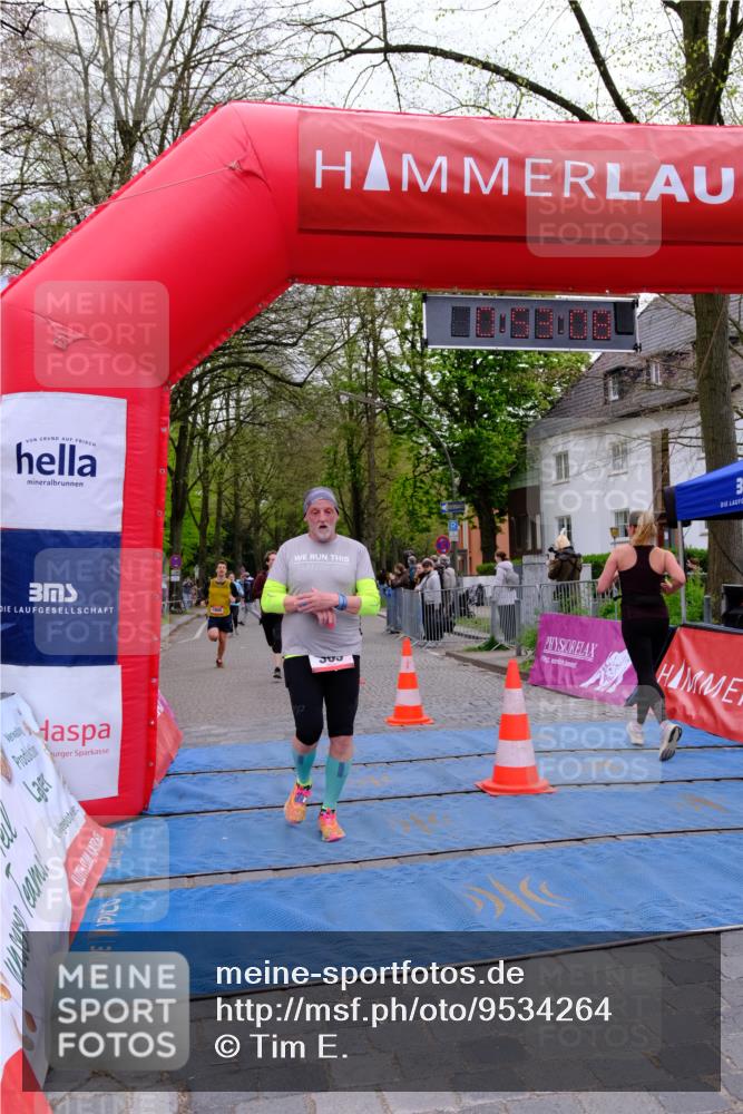19.04.2026 - Hammer Lauf Tim E. http://msf.ph/oto/9534264 19.04.2026 10:38:15 Ziel 305, 783, 963, 1079, 1900, 1901 meine-sportfotos.de