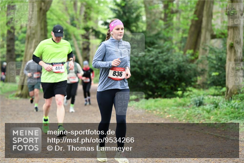 19.04.2026 - Hammer Lauf Dr. Thomas Lammeyer http://msf.ph/oto/9534266 19.04.2026 10:16:16 Laufen 484, 836 meine-sportfotos.de