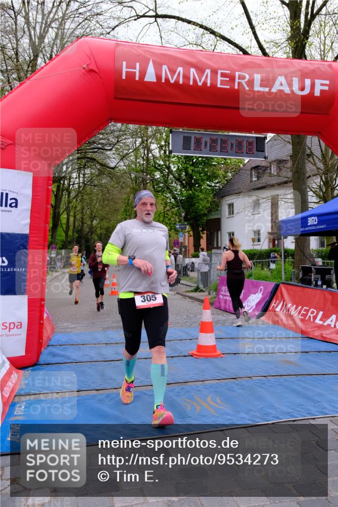 19.04.2026 - Hammer Lauf Tim E. http://msf.ph/oto/9534273 19.04.2026 10:38:16 Ziel 305, 963, 1900, 1901, 1926 meine-sportfotos.de