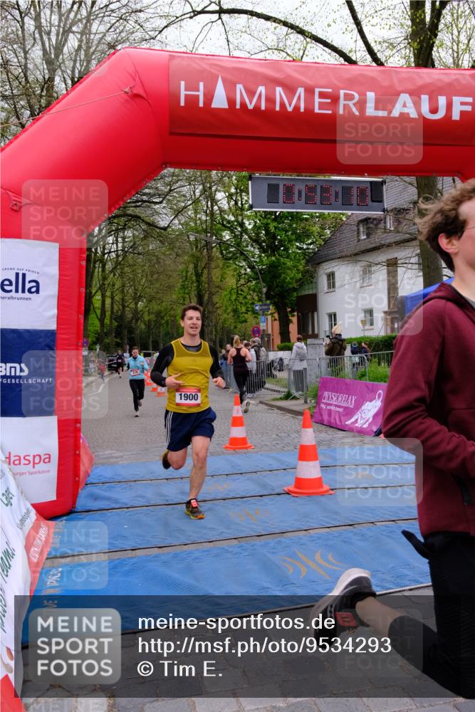 19.04.2026 - Hammer Lauf Tim E. http://msf.ph/oto/9534293 19.04.2026 10:38:18 Ziel 216, 305, 963, 1900, 1901, 1926 meine-sportfotos.de
