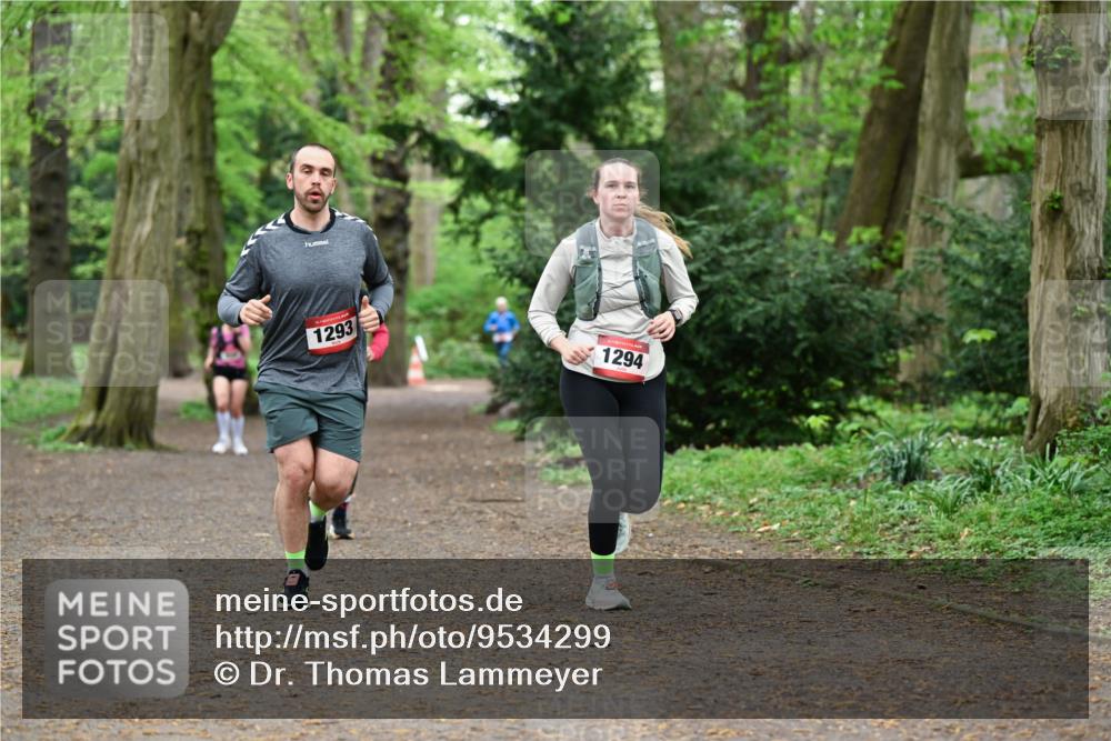 19.04.2026 - Hammer Lauf Dr. Thomas Lammeyer http://msf.ph/oto/9534299 19.04.2026 10:16:19 Laufen 1293, 1294 meine-sportfotos.de