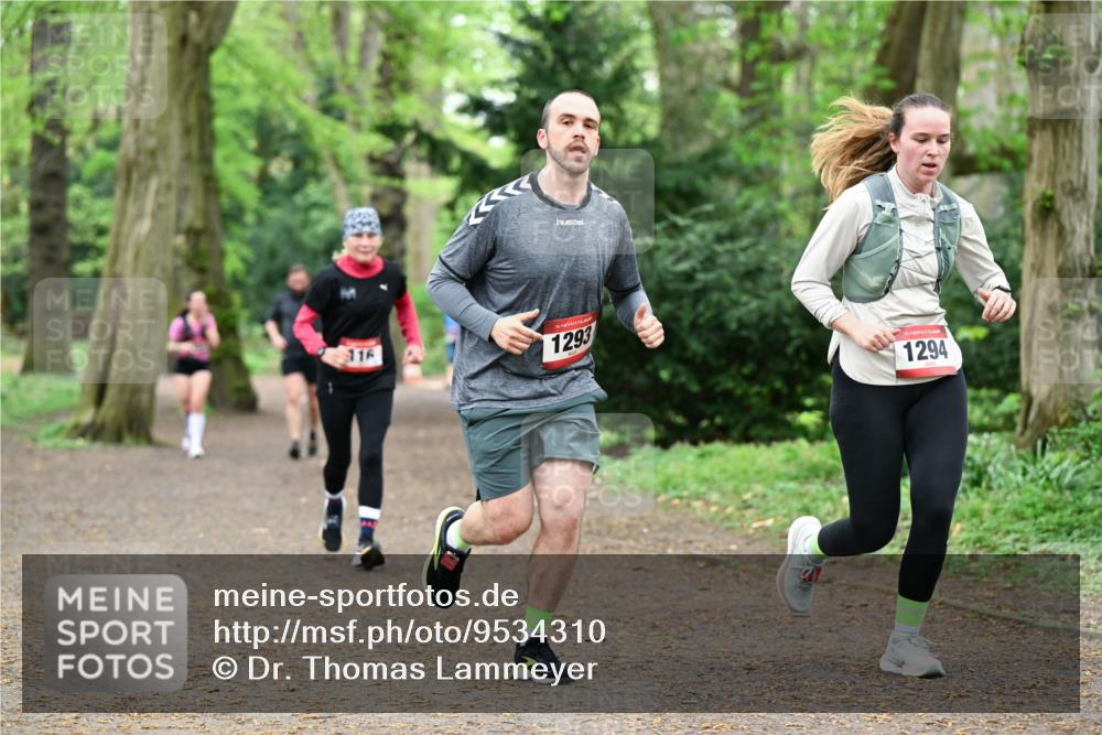 19.04.2026 - Hammer Lauf Dr. Thomas Lammeyer http://msf.ph/oto/9534310 19.04.2026 10:16:21 Laufen 116, 1293, 1294 meine-sportfotos.de