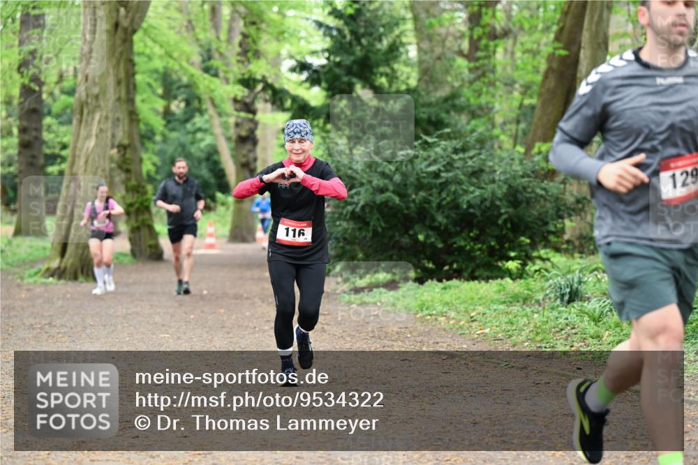19.04.2026 - Hammer Lauf Dr. Thomas Lammeyer http://msf.ph/oto/9534322 19.04.2026 10:16:22 Laufen 116, 129 meine-sportfotos.de