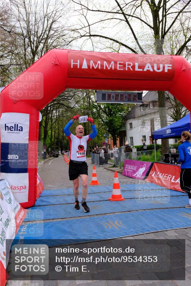 19.04.2026 - Hammer Lauf Tim E. http://msf.ph/oto/9534353 19.04.2026 10:38:53 Ziel 652, 1016, 1696, 1783 meine-sportfotos.de