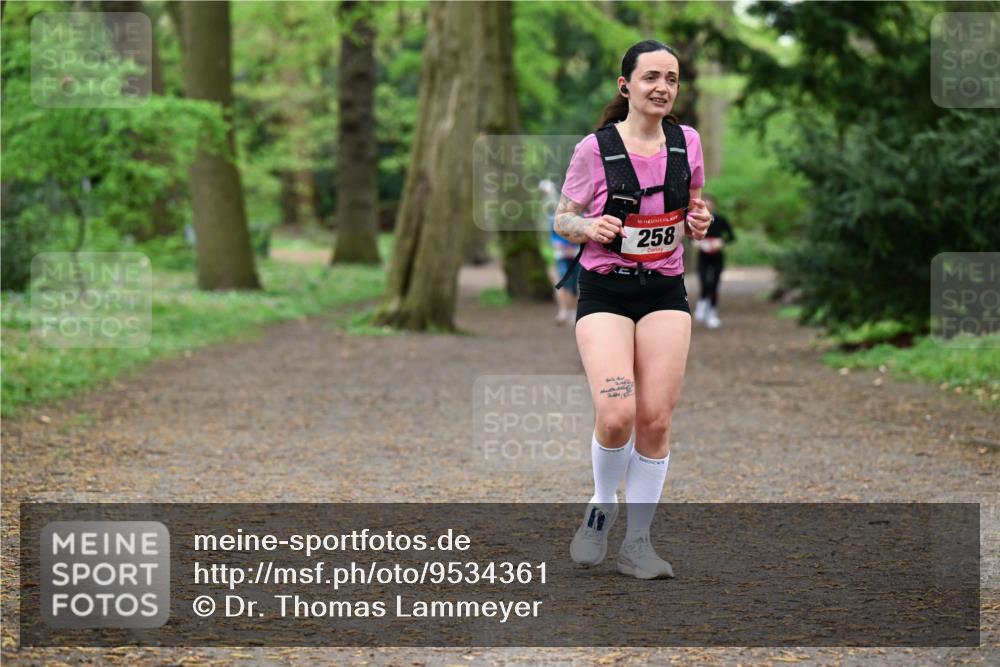 19.04.2026 - Hammer Lauf Dr. Thomas Lammeyer http://msf.ph/oto/9534361 19.04.2026 10:16:30 Laufen 258 meine-sportfotos.de