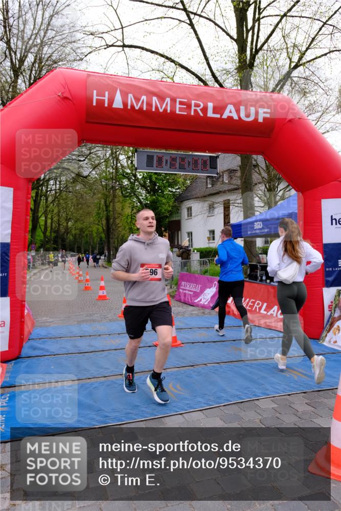 19.04.2026 - Hammer Lauf Tim E. http://msf.ph/oto/9534370 19.04.2026 10:39:08 Ziel 648, 996, 1214, 1217, 1234, 1640, 1799, 1877 meine-sportfotos.de