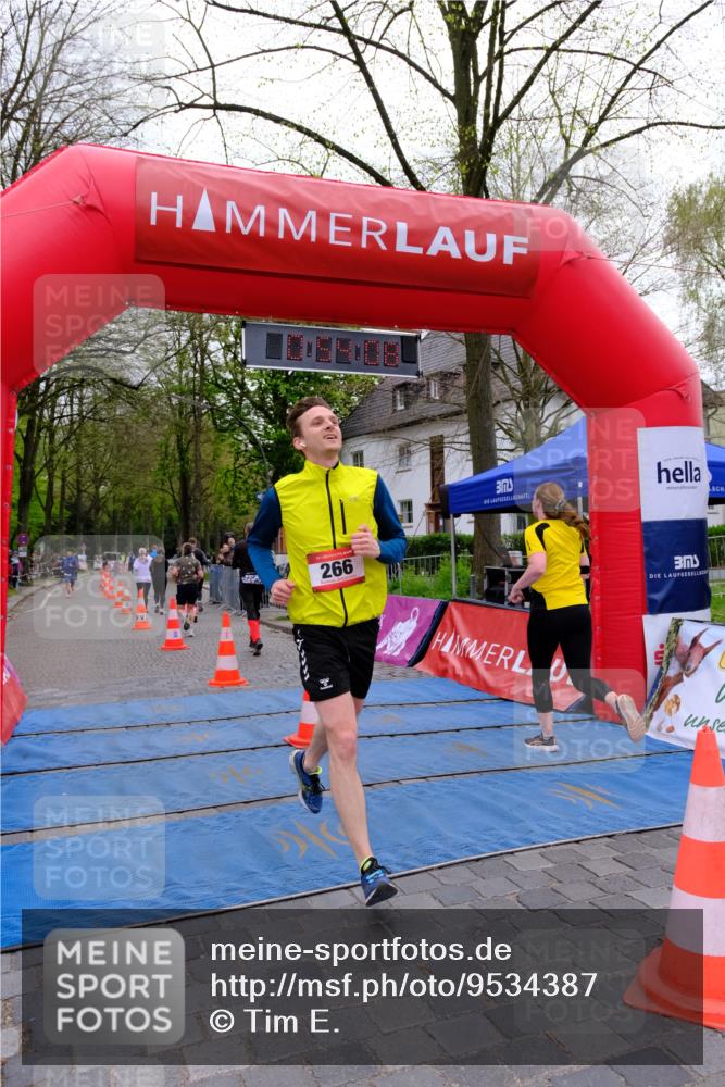 19.04.2026 - Hammer Lauf Tim E. http://msf.ph/oto/9534387 19.04.2026 10:39:16 Ziel 180, 266, 500, 648, 1234, 1656, 1734, 1799, 1877 meine-sportfotos.de