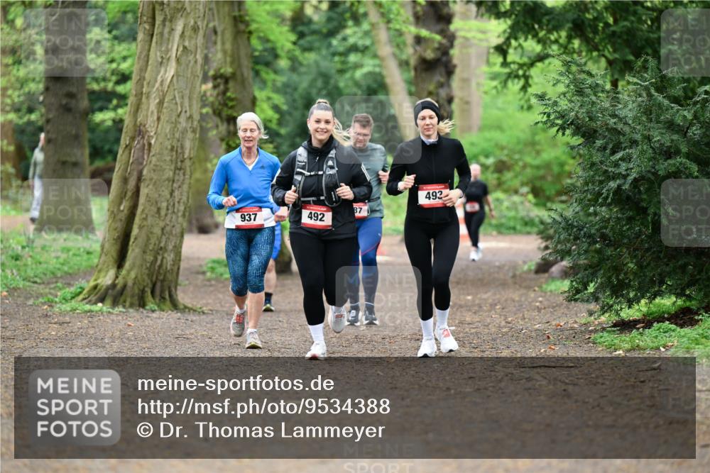 19.04.2026 - Hammer Lauf Dr. Thomas Lammeyer http://msf.ph/oto/9534388 19.04.2026 10:16:37 Laufen 937, 492, 493 meine-sportfotos.de