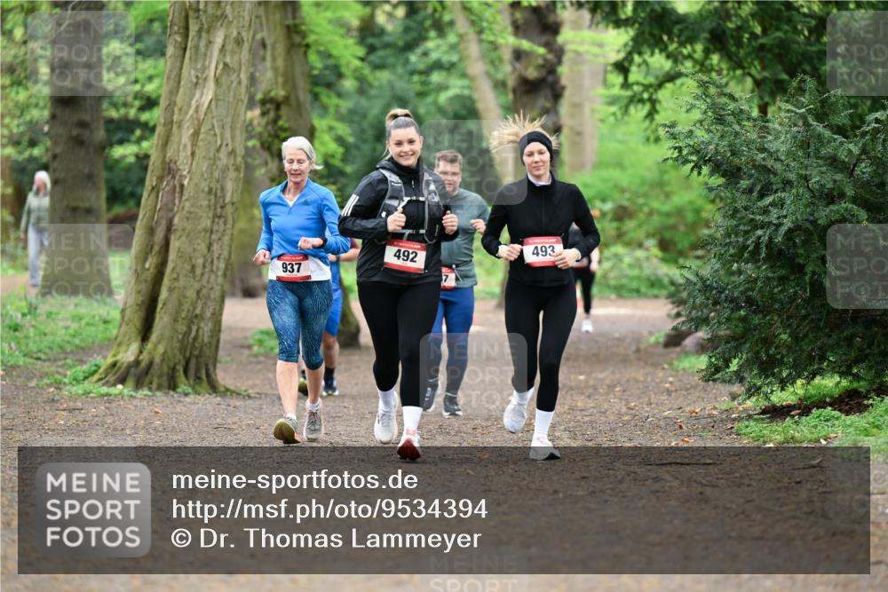 19.04.2026 - Hammer Lauf Dr. Thomas Lammeyer http://msf.ph/oto/9534394 19.04.2026 10:16:37 Laufen 937, 492, 493 meine-sportfotos.de