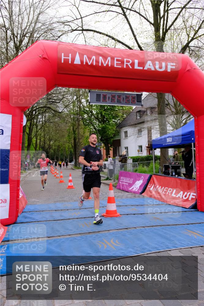 19.04.2026 - Hammer Lauf Tim E. http://msf.ph/oto/9534404 19.04.2026 10:39:34 Ziel 329, 1074, 1896 meine-sportfotos.de