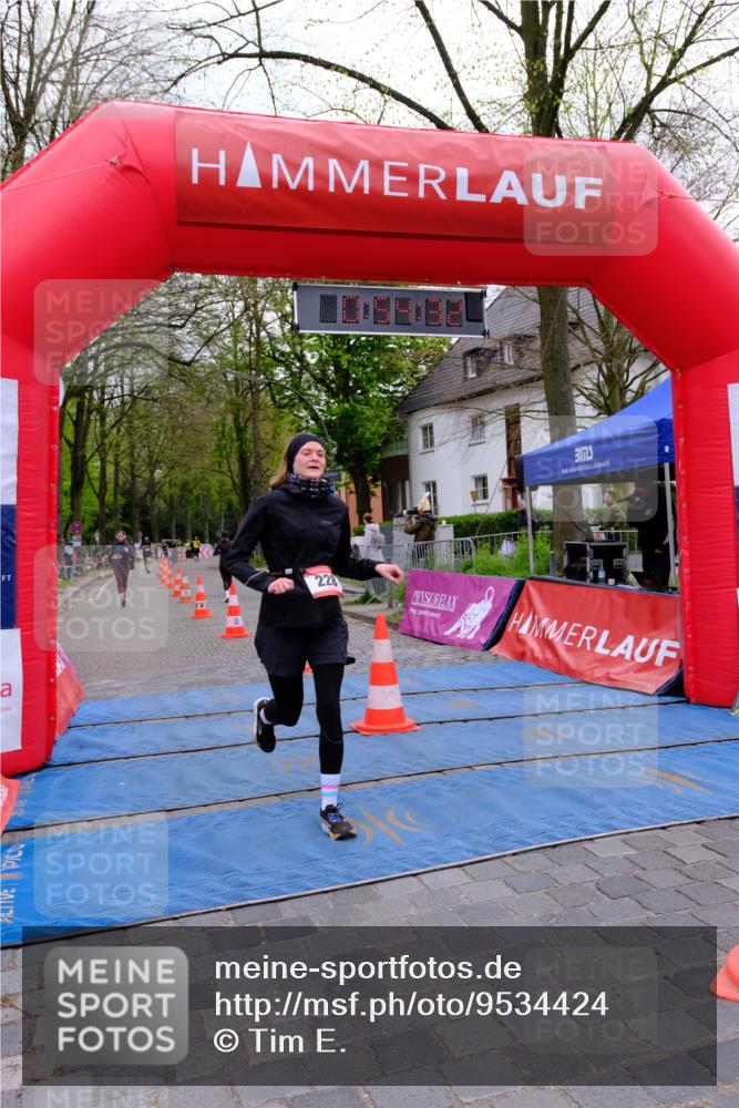 19.04.2026 - Hammer Lauf Tim E. http://msf.ph/oto/9534424 19.04.2026 10:39:40 Ziel 228, 329, 1074, 1736 meine-sportfotos.de