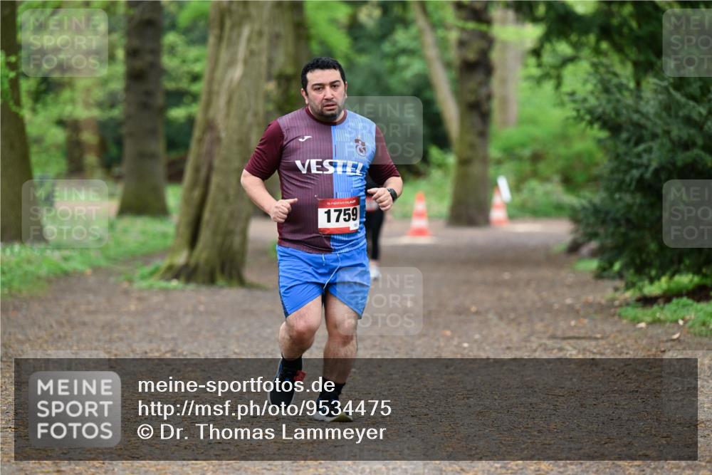 19.04.2026 - Hammer Lauf Dr. Thomas Lammeyer http://msf.ph/oto/9534475 19.04.2026 10:16:47 Laufen 1759 meine-sportfotos.de