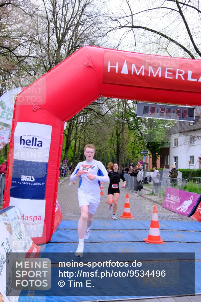 19.04.2026 - Hammer Lauf Tim E. http://msf.ph/oto/9534496 19.04.2026 10:40:07 Ziel 660, 934, 1200, 1794 meine-sportfotos.de