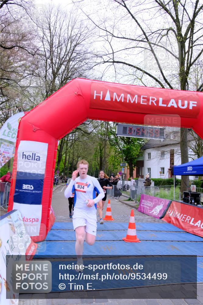 19.04.2026 - Hammer Lauf Tim E. http://msf.ph/oto/9534499 19.04.2026 10:40:07 Ziel 660, 934, 1200, 1794 meine-sportfotos.de